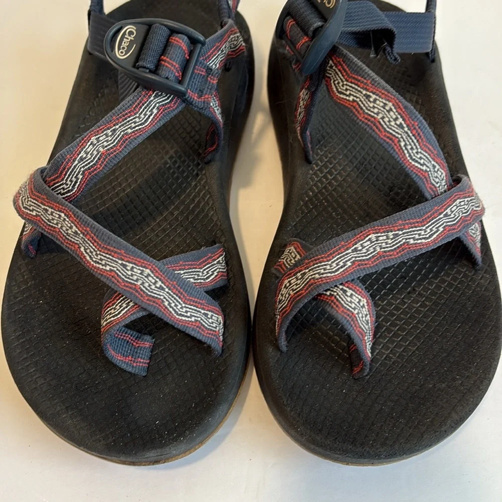 Unisex Chaco Toe Ring Sandals